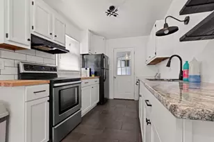2117 N Alpine, Rockford, IL 61107 - Photo 5