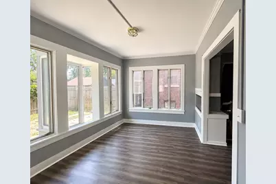 1333 Camp Avenue, Rockford, IL 61103 - Photo 3