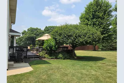 6628 Lindbloom Lane, Cherry Valley, IL 61016 - Photo 23
