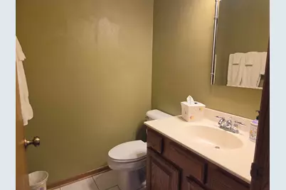 6628 Lindbloom Lane, Cherry Valley, IL 61016 - Photo 11