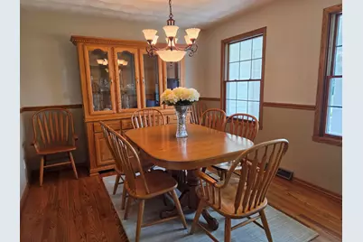6628 Lindbloom Lane, Cherry Valley, IL 61016 - Photo 5