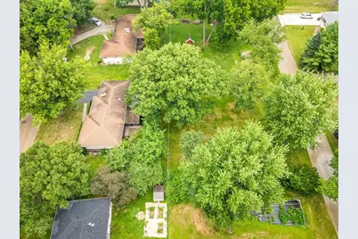 4367 Shorewood Drive, Rockford, IL 61101 - Photo 39