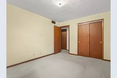 4367 Shorewood Drive, Rockford, IL 61101 - Photo 19