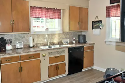 1916 Melrose Street, Rockford, IL 61103 - Photo 11
