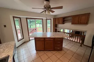 11128 Cedarbrook Rd, Roscoe, IL 61073 - Photo 5