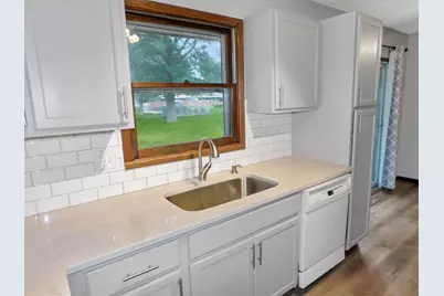 4718 Terrang Trail, Machesney Park, IL 61115 - Photo 13