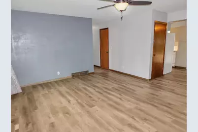 4718 Terrang Trail, Machesney Park, IL 61115 - Photo 5