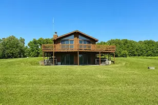 1928 Hidden Valley Dr, Lake Carroll, IL 61046 - Photo 3