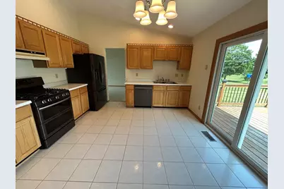 2920 Kregel Drive, Rockford, IL 61109 - Photo 9