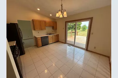 2920 Kregel Drive, Rockford, IL 61109 - Photo 7