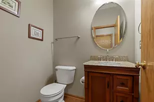 706 W Hampton Ave, Loves Park, IL 61111 - Photo 15