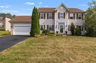 706 W Hampton Ave, Loves Park, IL 61111 - Photo 1