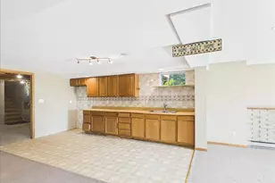 1114 Lynwood Ct, Freeport, IL 61032 - Photo 23