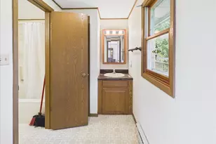 1114 Lynwood Ct, Freeport, IL 61032 - Photo 15
