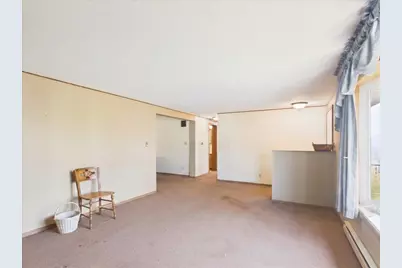 1114 Lynwood Court, Freeport, IL 61032 - Photo 5
