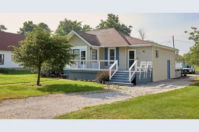 602 W 2nd North Street, Wenona, IL 61377 - Photo 1