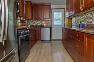 602 W 2nd N St, Wenona, IL 61377 - Photo 9