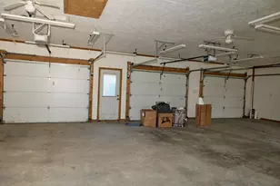 602 W 2nd N St, Wenona, IL 61377 - Photo 37