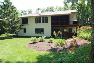 432 Village Wood Ln, Rockton, IL 61072 - Photo 3