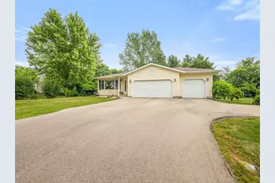 414 SE Lamplighter Loop, Poplar Grove, IL 61065 - Photo 3