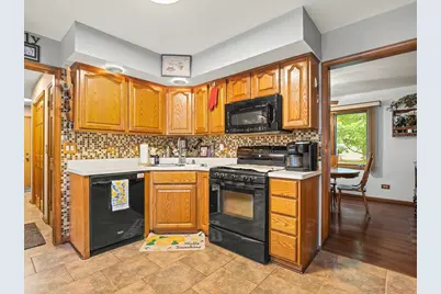 414 SE Lamplighter Loop, Poplar Grove, IL 61065 - Photo 17
