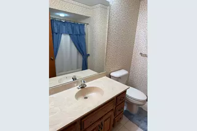 2109 W Cimarron Drive, Freeport, IL 61032 - Photo 13