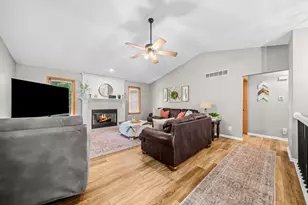 11808 TarHeel Trail, Rockton, IL 61072 - Photo 7