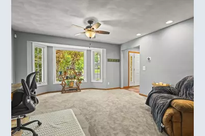 6937 N Summit Drive, Byron, IL 61010 - Photo 13