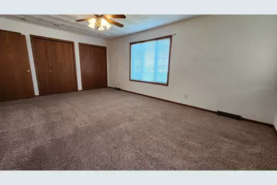 11056 Center Road, Durand, IL 61024 - Photo 39