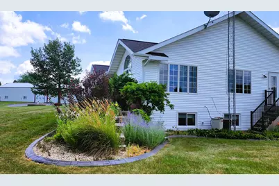 11056 Center Road, Durand, IL 61024 - Photo 7