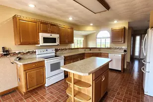 11056 Center Rd, Durand, IL 61024 - Photo 23