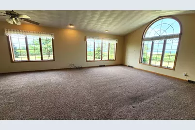 11056 Center Road, Durand, IL 61024 - Photo 35