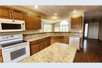 11056 Center Road, Durand, IL 61024 - Photo 29
