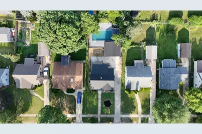 731 James Avenue, Rockford, IL 61107 - Photo 39