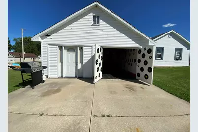 217 W Railroad Street, Lena, IL 61048 - Photo 19