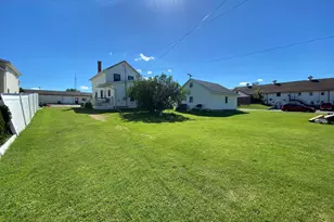 217 W Railroad St, Lena, IL 61048 - Photo 17