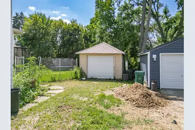 1011 Whitney Boulevard, Belvidere, IL 61008 - Photo 3
