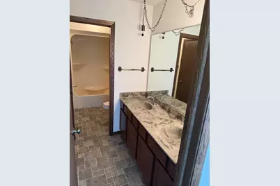 2902 Hanford Drive, Rockford, IL 61114 - Photo 13