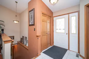 300 Gray Hawk Dr, Machesney Park, IL 61115 - Photo 3