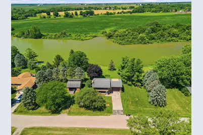 15721 Lakeside Drive, Sterling, IL 61081 - Photo 7