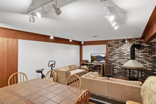 15721 Lakeside Dr, Sterling, IL 61081 - Photo 25