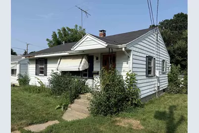 1309 S Float Avenue, Freeport, IL 61032 - Photo 3