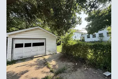 1309 S Float Avenue, Freeport, IL 61032 - Photo 21