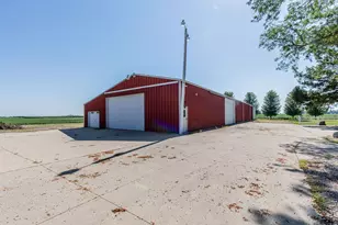 752 E Ill St Rt 34 Hwy, Earlville, IL 60518 - Photo 21