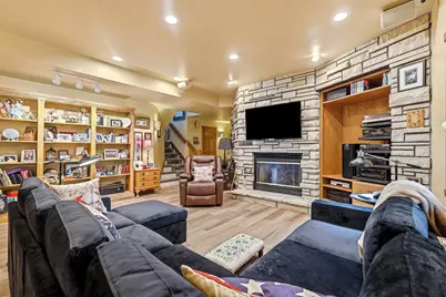 21 Harbor Drive, Galena, IL 61036 - Photo 39