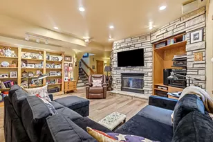 21 Harbor Dr, Galena, IL 61036 - Photo 39