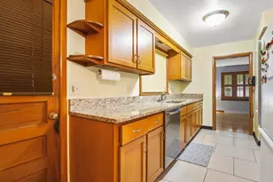 3816 Beach St, Rockford, IL 61108 - Photo 11