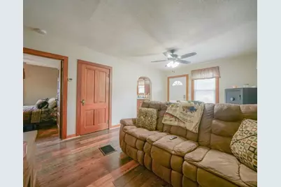 204 E Elkhorn Street, Polo, IL 61064 - Photo 7