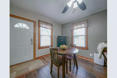 204 E Elkhorn Street, Polo, IL 61064 - Photo 5
