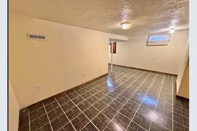 525 N Rockton Avenue, Rockford, IL 61103 - Photo 13